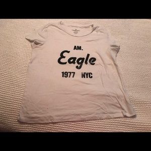American Eagle tee